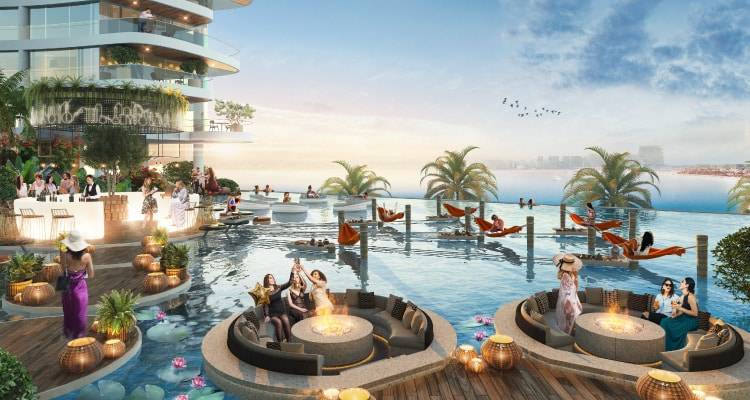 Damac Bay water maze