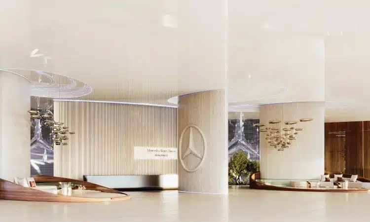 Mercedes-Bens-Places-lobby-small Mercedes-Bens-Places-lobby-small